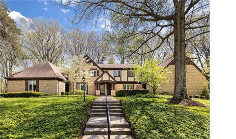 Photo for 3285 Georgian Ct