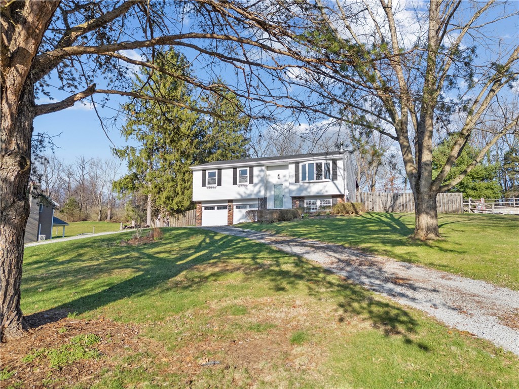 115 Gross Dr Dr, Baden, Pennsylvania image 1