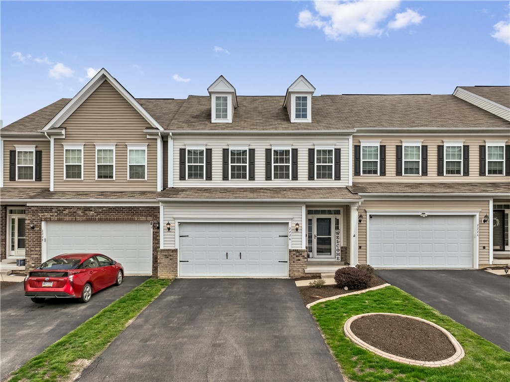 South Strabane, Pennsylvania 15301, United States, 3 Bedrooms Bedrooms, ,4 BathroomsBathrooms,Residential,Active,114967