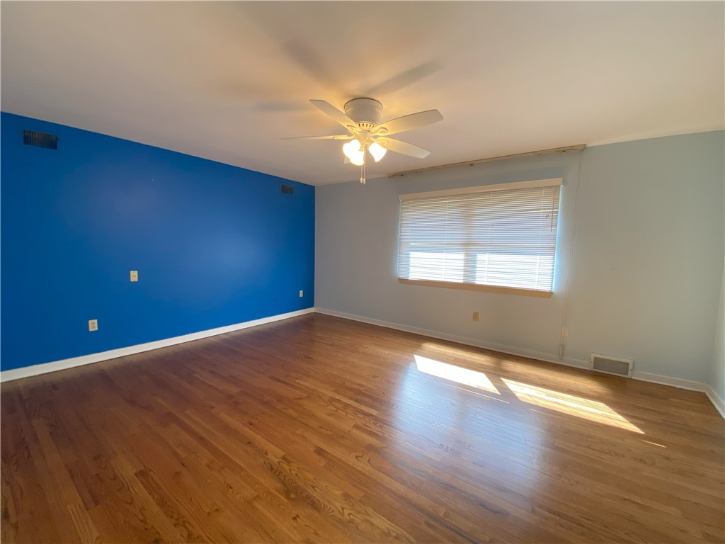 Churchill Boro, Pennsylvania 15235, United States, 4 Bedrooms Bedrooms, ,3 BathroomsBathrooms,Residential,Active,38739