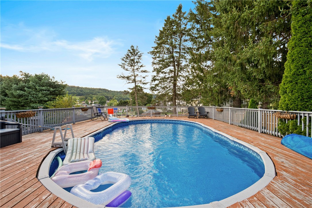 Conemaugh Twp, Pennsylvania 15928, United States, 3 Bedrooms Bedrooms, ,2 BathroomsBathrooms,Residential,Active,194582