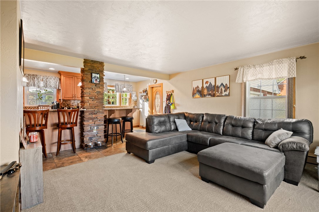 Conemaugh Twp, Pennsylvania 15928, United States, 3 Bedrooms Bedrooms, ,2 BathroomsBathrooms,Residential,Active,194582