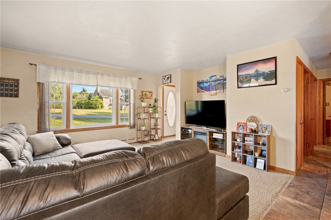 Conemaugh Twp, Pennsylvania 15928, United States, 3 Bedrooms Bedrooms, ,2 BathroomsBathrooms,Residential,Active,194582