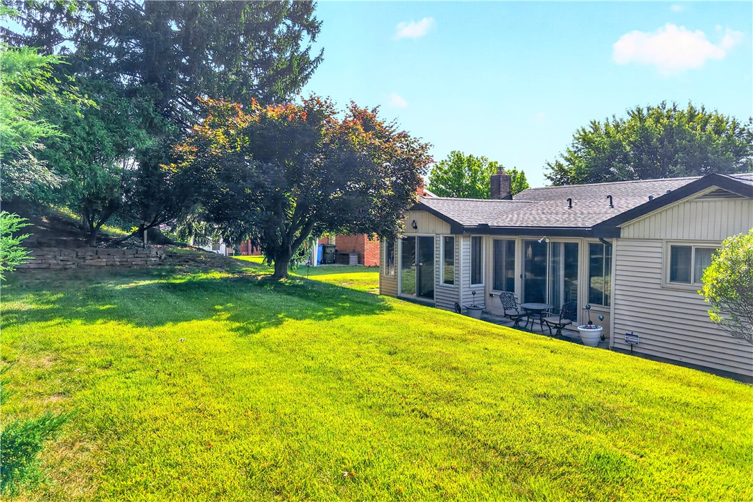 5032 Azalea Dr