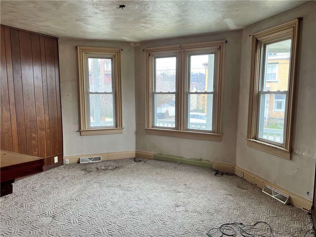 313 E 9th Ave Ave, Tarentum, Pennsylvania image 6