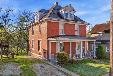 Photo of 425 Parkinson St, Monongahela, PA 15063 (MLS # 1749724)