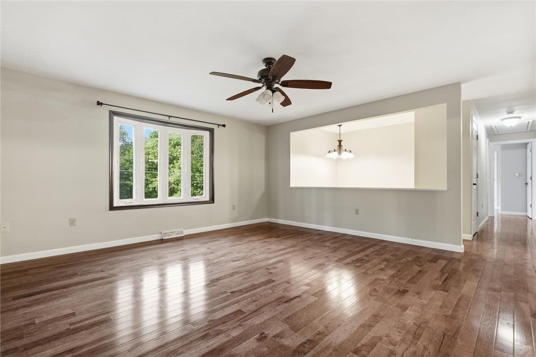 130 Beale Rd