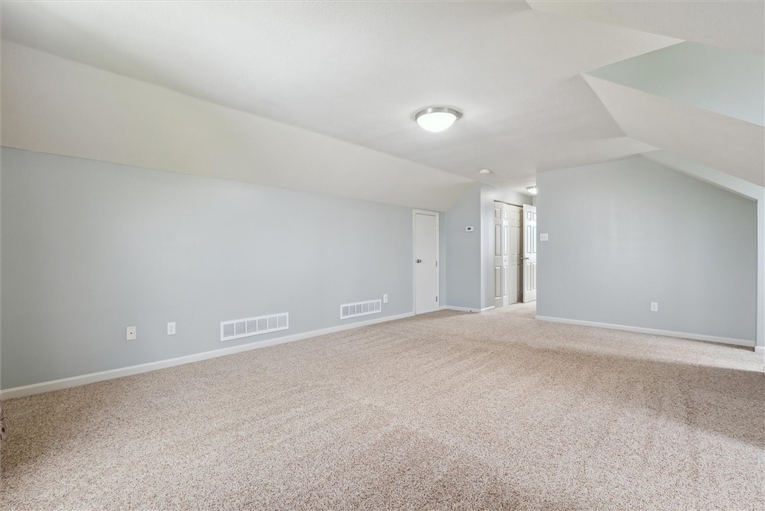 921 Bideford Dr, South Park, Pennsylvania image 26