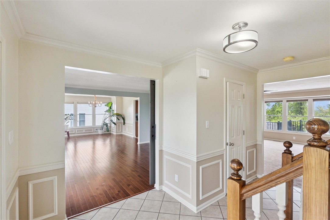 921 Bideford Dr, South Park, Pennsylvania image 6