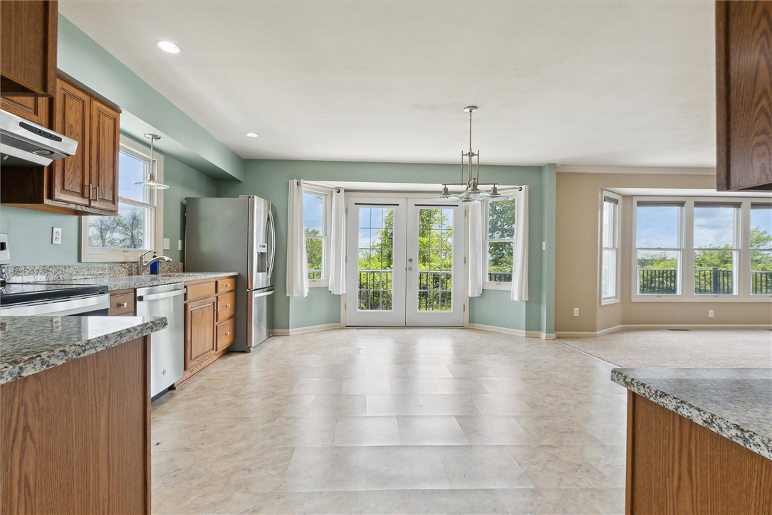 921 Bideford Dr, South Park, Pennsylvania image 14