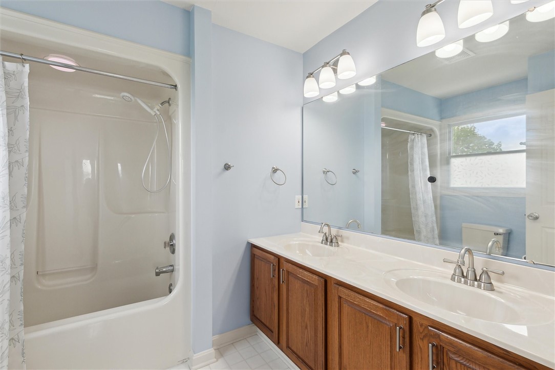 921 Bideford Dr, South Park, Pennsylvania image 36