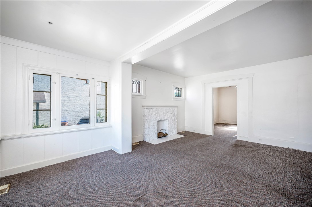 Sharon, Pennsylvania 16146, United States, ,Residential,Active,51112