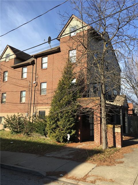Photo of 3439 Penn Ave, Pittsburgh, PA 15201 (MLS # 1751128)