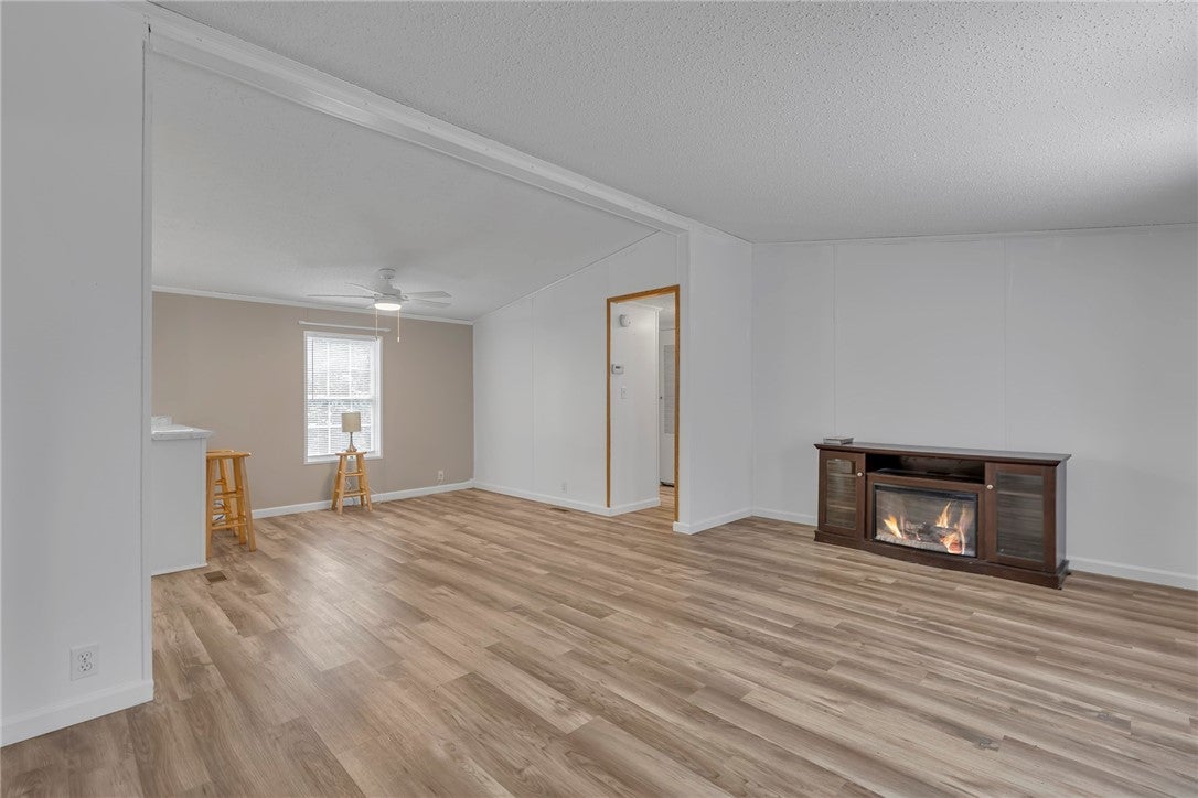 353 Pleasant Dr