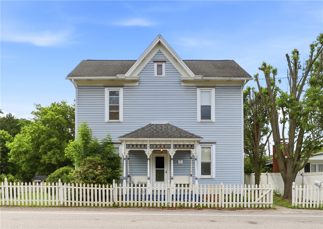 874 Barn Street