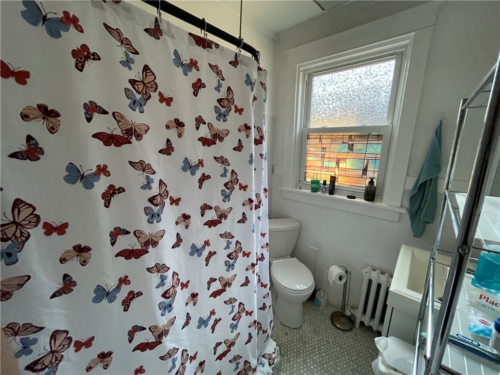 Regent Square, Pennsylvania 15221, United States, 3 Bedrooms Bedrooms, ,1 BathroomBathrooms,Residential,Active,205932