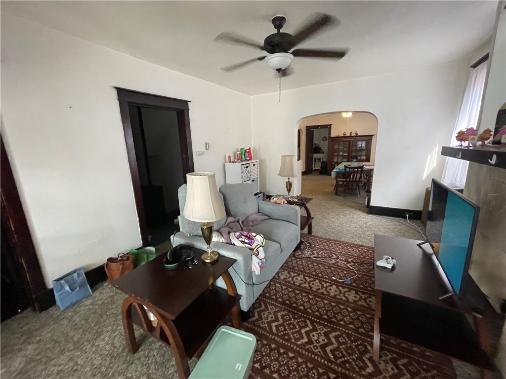 Regent Square, Pennsylvania 15221, United States, 3 Bedrooms Bedrooms, ,1 BathroomBathrooms,Residential,Active,205932