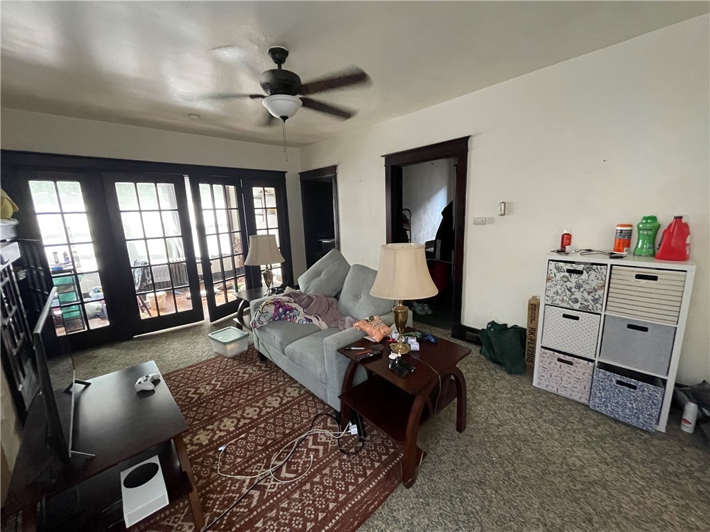 Regent Square, Pennsylvania 15221, United States, 3 Bedrooms Bedrooms, ,1 BathroomBathrooms,Residential,Active,205932