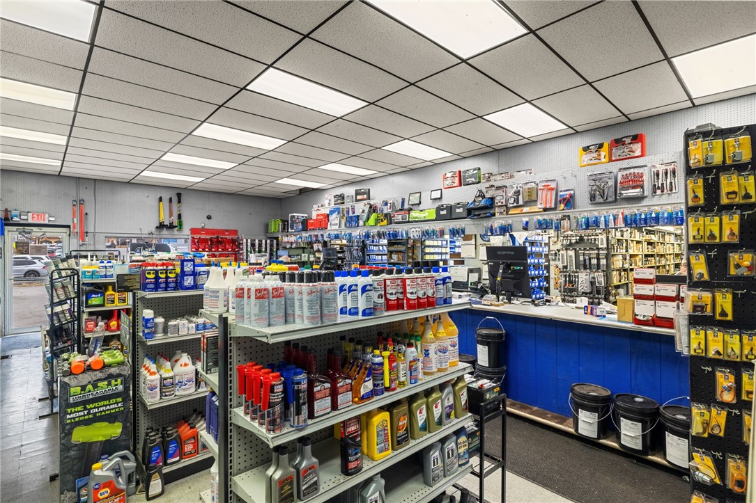 Ellwood City, Pennsylvania 16117, United States, ,Commercial,Active,250207