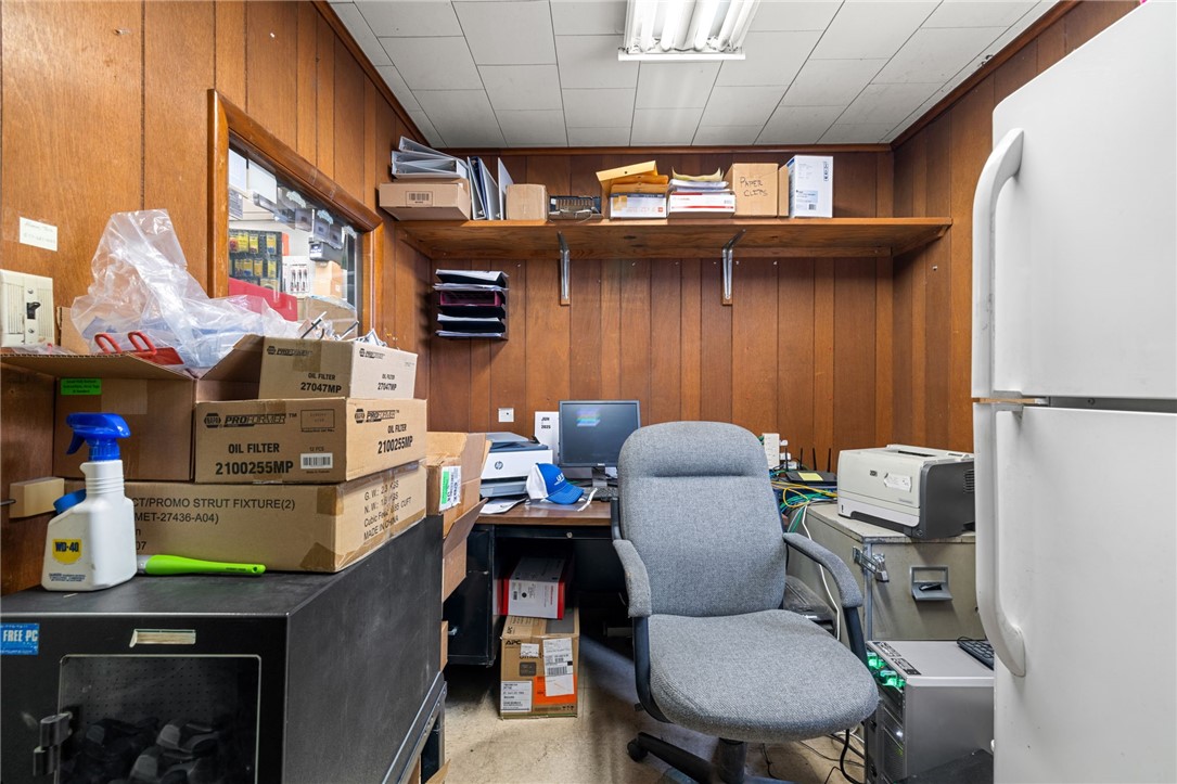 Ellwood City, Pennsylvania 16117, United States, ,Commercial,Active,250207