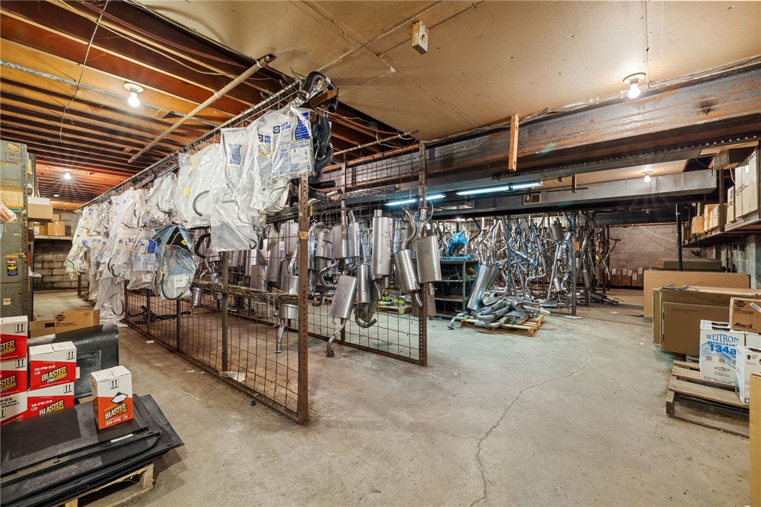 Ellwood City, Pennsylvania 16117, United States, ,Commercial,Active,250207