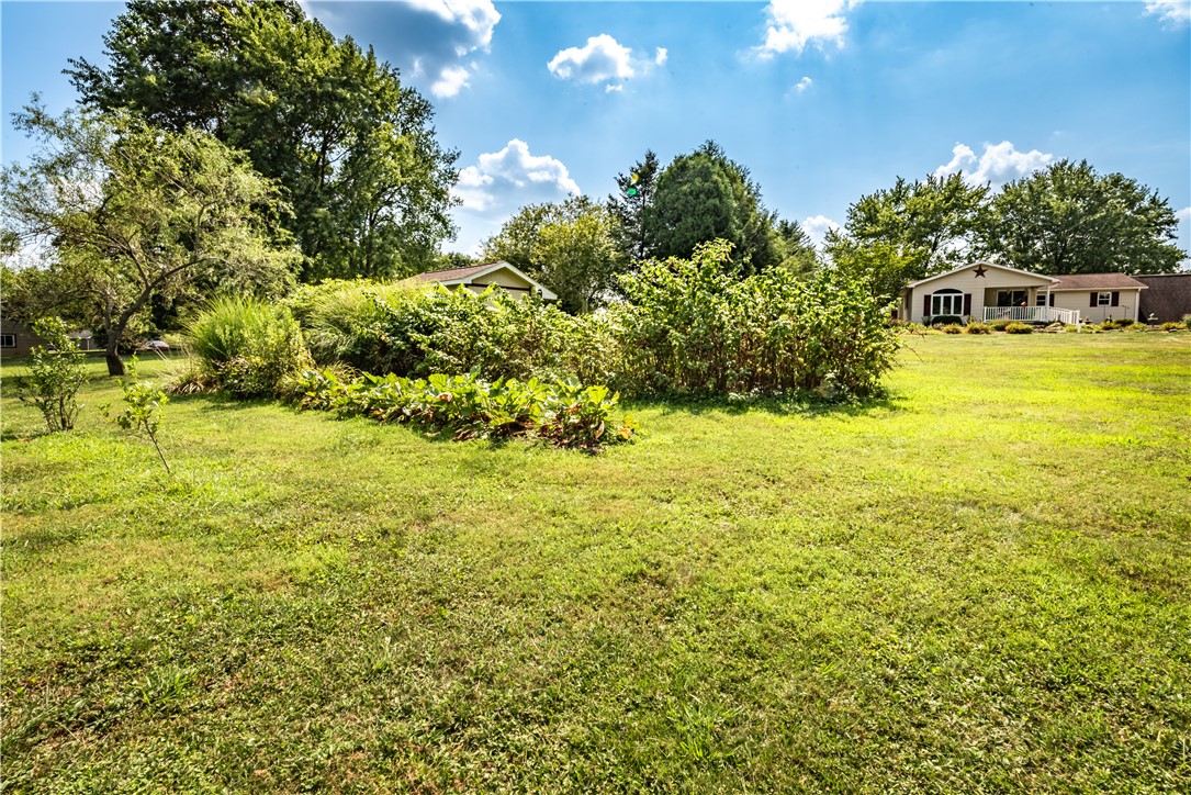 Slippery Rock Twp, Pennsylvania 16057, United States, 3 Bedrooms Bedrooms, ,3 BathroomsBathrooms,Residential,Contingent,194077