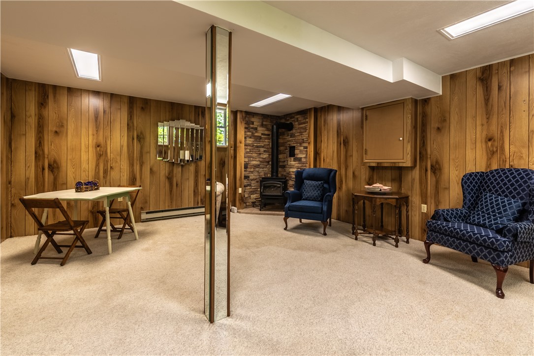 Slippery Rock Twp, Pennsylvania 16057, United States, 3 Bedrooms Bedrooms, ,3 BathroomsBathrooms,Residential,Contingent,194077