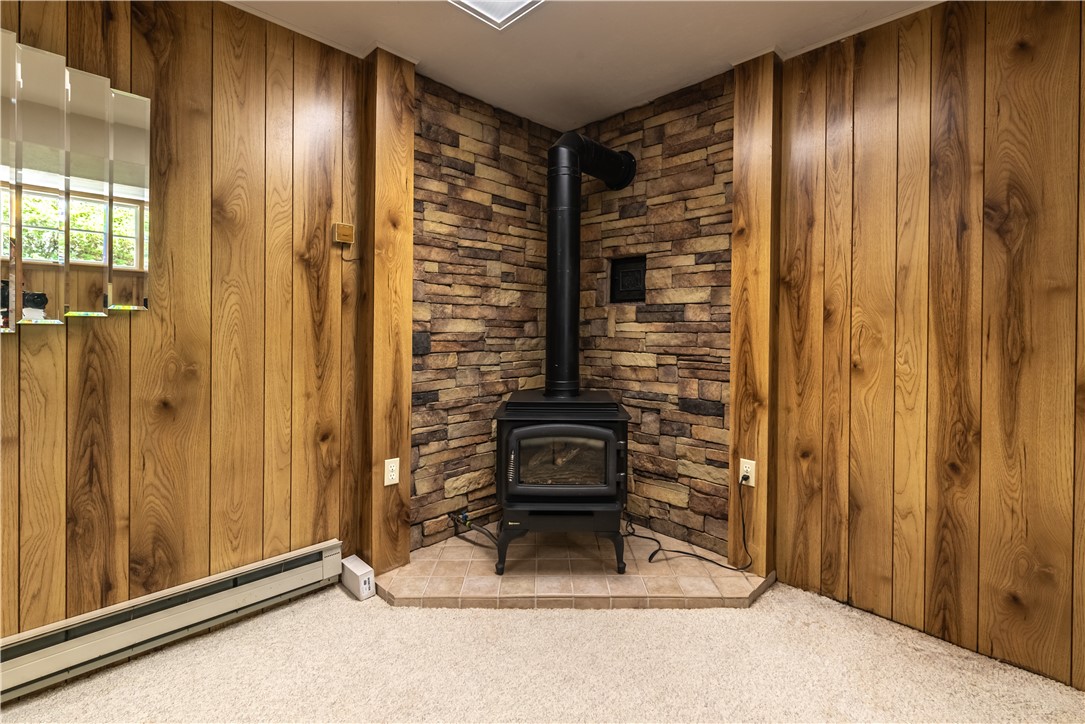 Slippery Rock Twp, Pennsylvania 16057, United States, 3 Bedrooms Bedrooms, ,3 BathroomsBathrooms,Residential,Contingent,194077