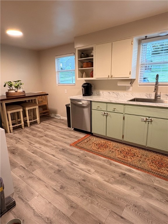 Youngwood, Pennsylvania 15697, United States, 3 Bedrooms Bedrooms, ,2 BathroomsBathrooms,Residential,Active,234081