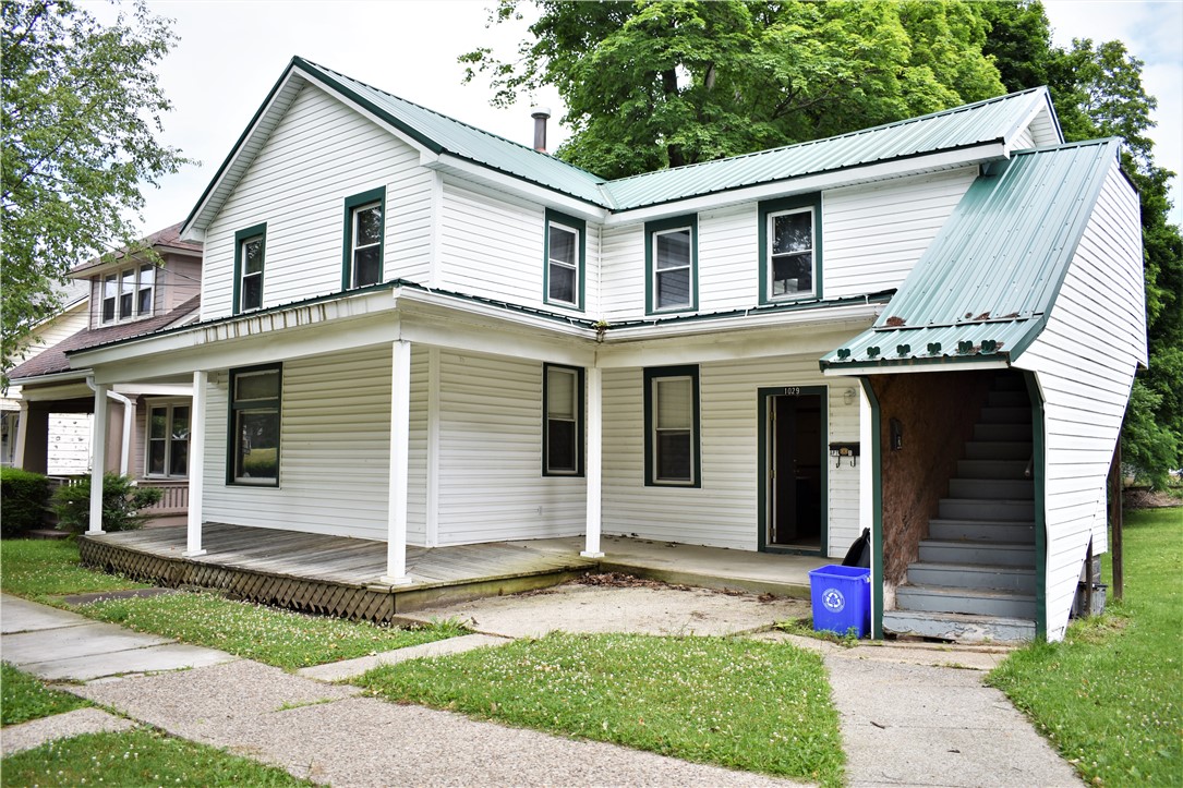 Photo 1 of 23 — 1029 School St, Indiana Boro, PA 15701