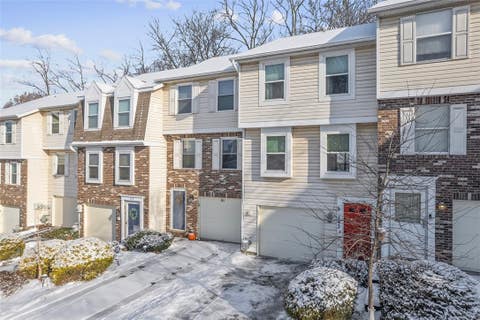 Photo for 143 Rossmor Court