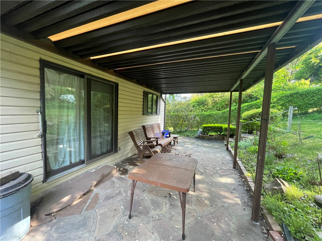 1000 Rostraver St, Monessen, Pennsylvania image 25