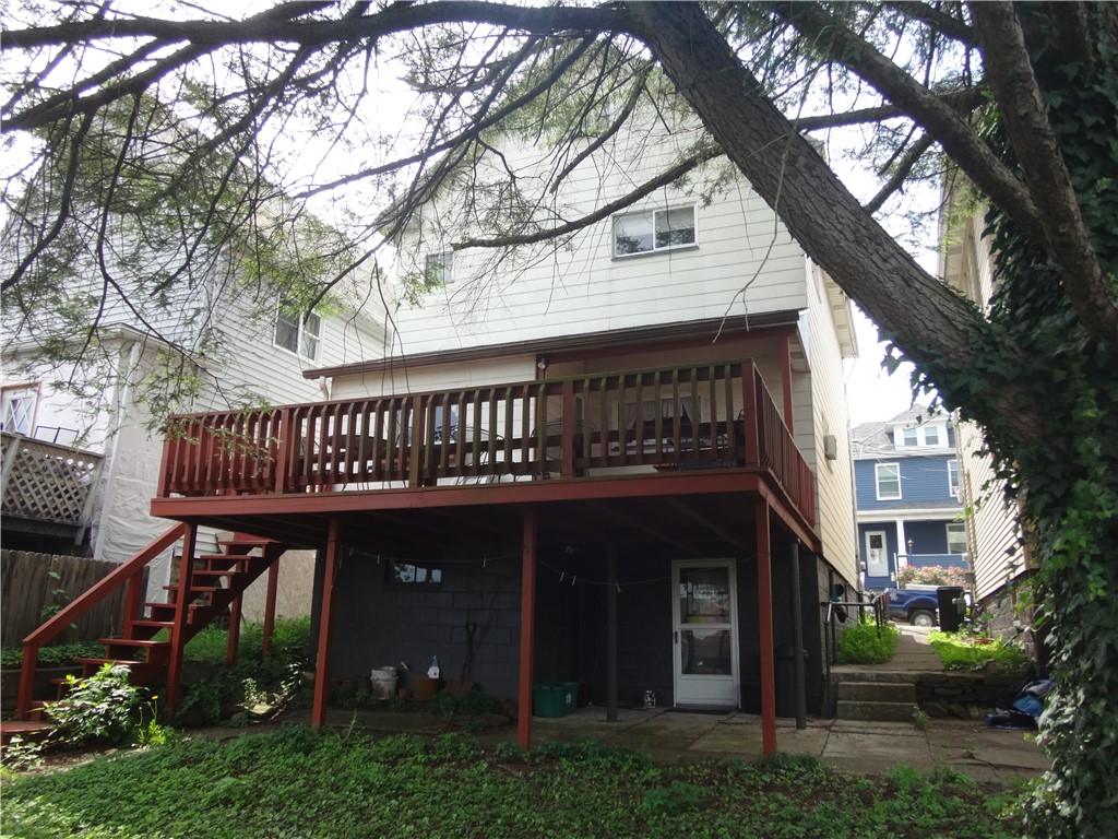 552 Pearl Street