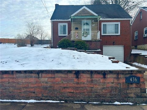 Photo of 436 Ridge Ave, Springdale, PA 15144 (MLS # 1735957)