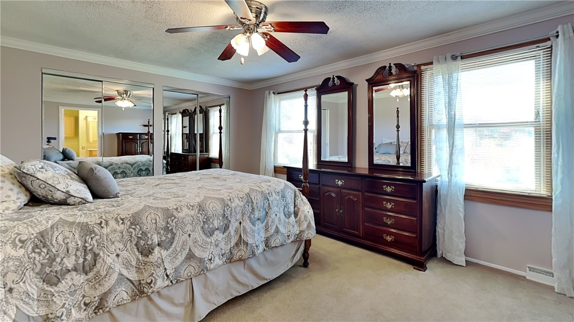 Franklin Park, Pennsylvania 15237, United States, 4 Bedrooms Bedrooms, ,3 BathroomsBathrooms,Residential,Active,240710