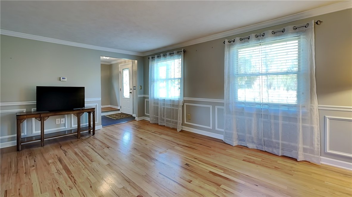 Franklin Park, Pennsylvania 15237, United States, 4 Bedrooms Bedrooms, ,3 BathroomsBathrooms,Residential,Active,240710