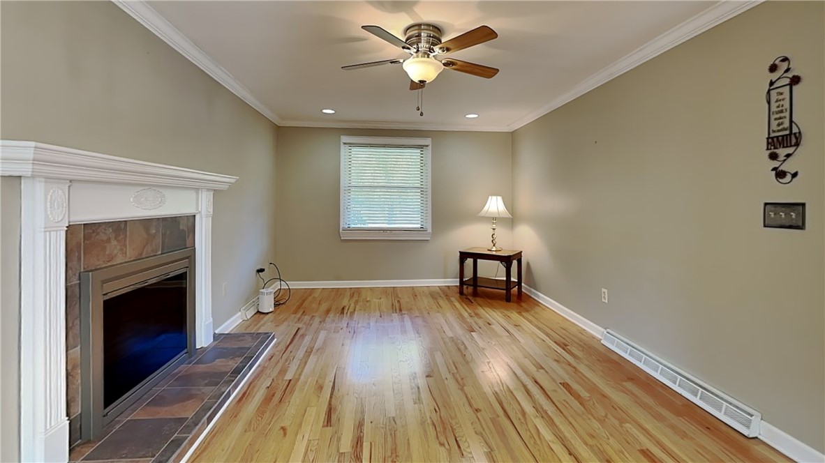 Franklin Park, Pennsylvania 15237, United States, 4 Bedrooms Bedrooms, ,3 BathroomsBathrooms,Residential,Active,240710