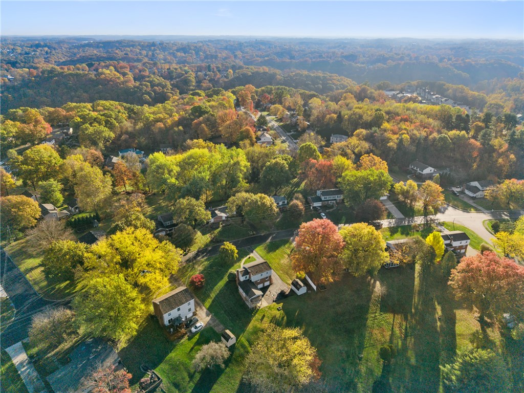 Franklin Park, Pennsylvania 15237, United States, 4 Bedrooms Bedrooms, ,3 BathroomsBathrooms,Residential,Active,240710