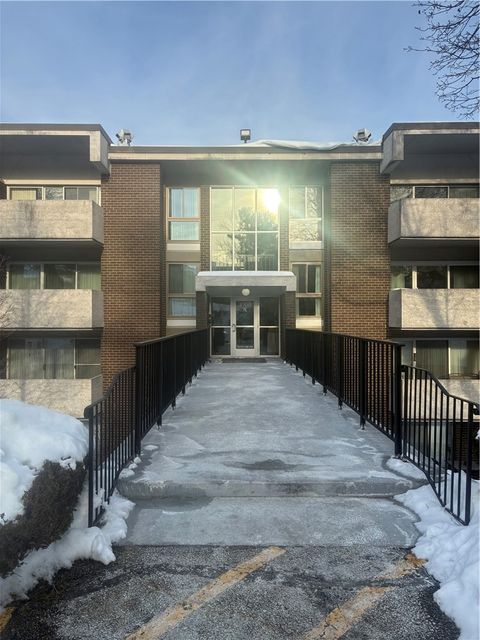 Photo of 3204 Charlemagne Cir, Pittsburgh, PA 15237 (MLS # 1738968)