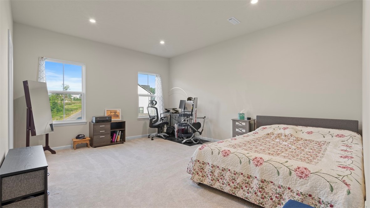 Mars Boro, Pennsylvania 16046, United States, 3 Bedrooms Bedrooms, ,3 BathroomsBathrooms,Residential,Active,186018