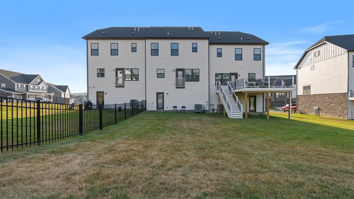 Mars Boro, Pennsylvania 16046, United States, 3 Bedrooms Bedrooms, ,3 BathroomsBathrooms,Residential,Active,186018