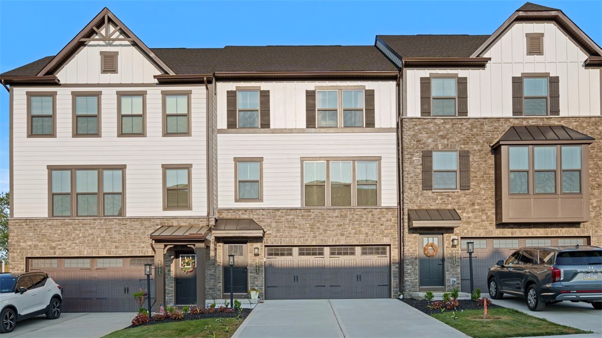 Mars Boro, Pennsylvania 16046, United States, 3 Bedrooms Bedrooms, ,3 BathroomsBathrooms,Residential,Active,186018