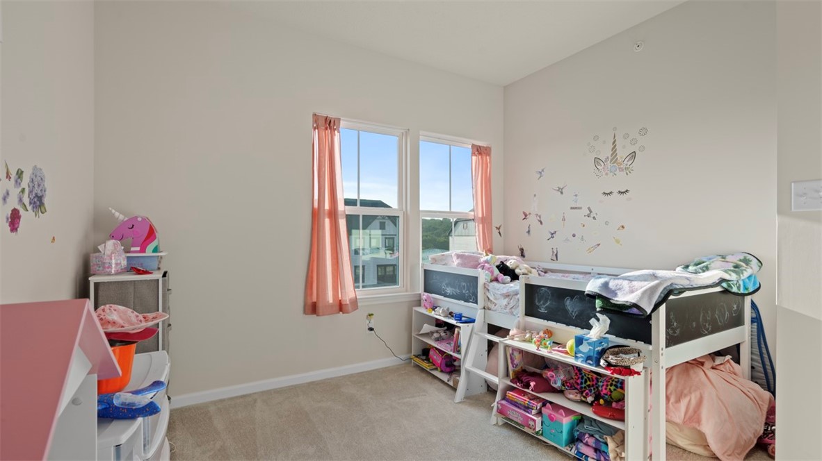 Mars Boro, Pennsylvania 16046, United States, 3 Bedrooms Bedrooms, ,3 BathroomsBathrooms,Residential,Active,186018