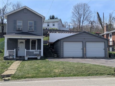 Photo of 909 Smithfield St, Mckeesport, PA 15135 (MLS # 1746754)