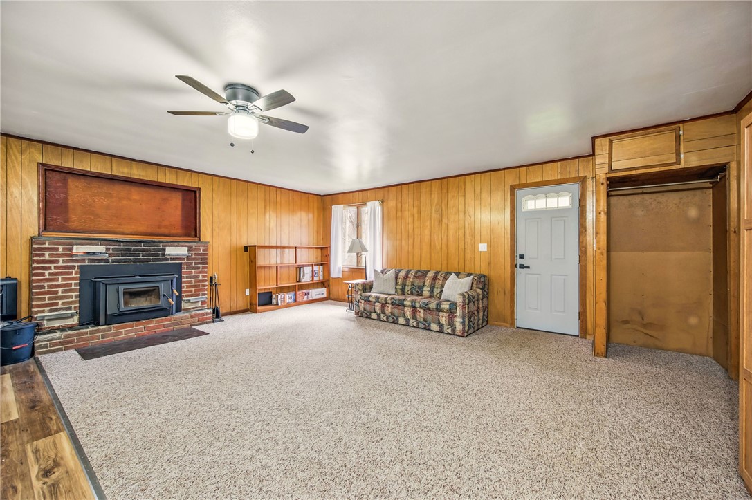 Shenango-Cra, Pennsylvania 16424, United States, 2 Bedrooms Bedrooms, ,1 BathroomBathrooms,Residential,Pending,111113