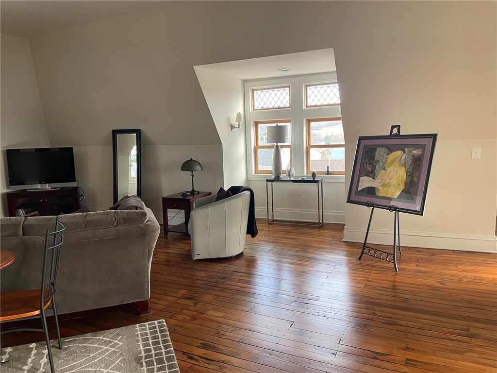 Meyersdale Boro, Pennsylvania 15552, United States, 6 Bedrooms Bedrooms, ,7 BathroomsBathrooms,Residential,Active,78915