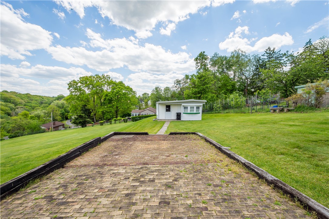 1310 Moreland Drive