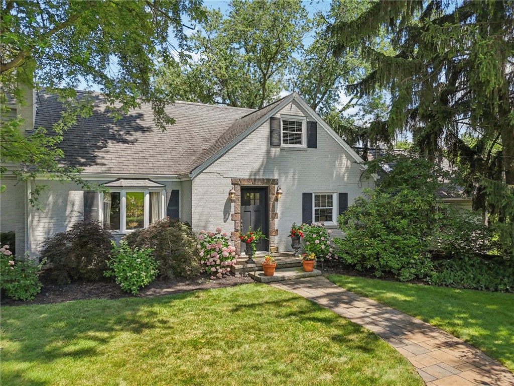 6 Timberlane Drive