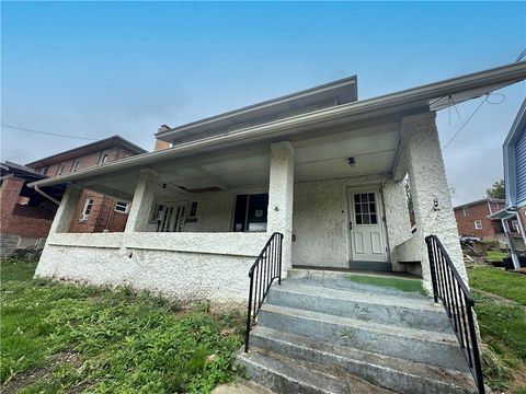 254 Pennsylvania Blvd Mt Lebanon PA 15228