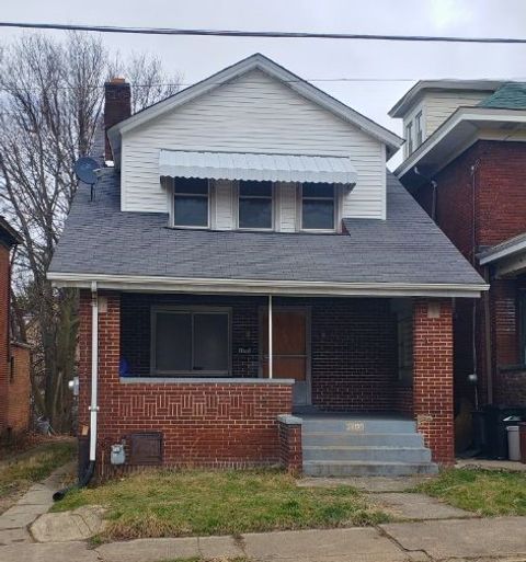 Photo of 3102 Bergman St, Pittsburgh, PA 15204 (MLS # 1746045)